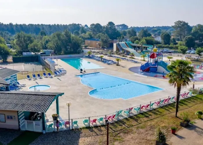 营地 Mh 472 Confort De 36m2 3 1 Salle De Bain Idealement Situe Dans 4 Etoiles